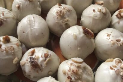 Thumbnail for Pecan Pie Balls