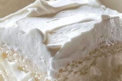 Thumbnail for White Snack Cake