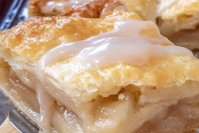 Thumbnail for Chicago-Style Bakery Apple Slices