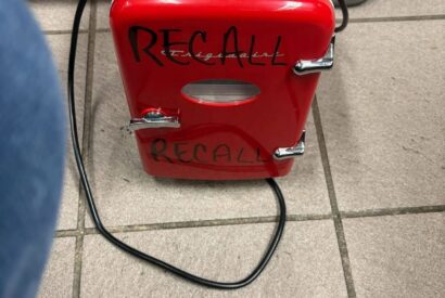 Thumbnail for How to Safely Remove Permanent Marker from Plastic Appliances (Without Damaging the Surface)