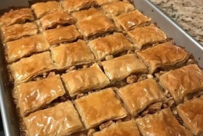 Thumbnail for Christmas Baklava Recipe for The Perfect Holiday
